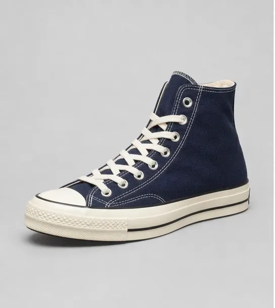 Input — Sneaker